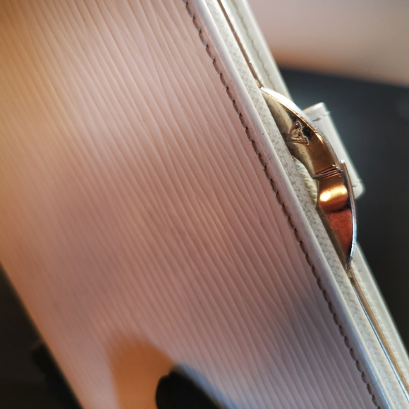 LOUIS VUITTON🌟 Epi Porte-Monnaie Billets Viennois - Picture 4 of 13